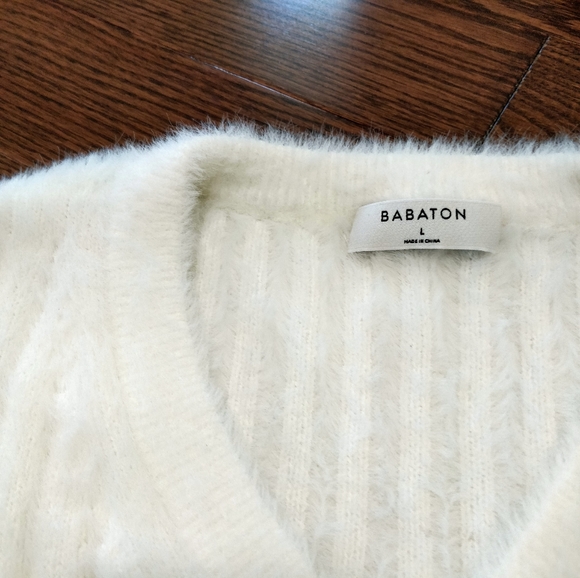 NWT Aritzia Babaton Ulmann Sweater - Picture 8 of 9